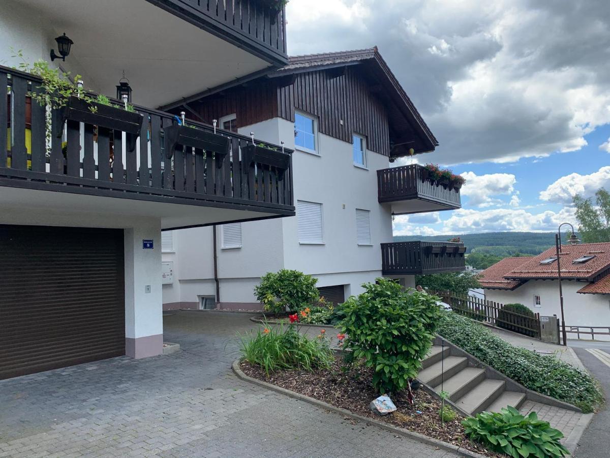 Apartment Im Sonneneck bis 4 Personen mit Parkplatz, W-LAN, Netflix im Thüringer Wald, Schleusingen Exterior foto